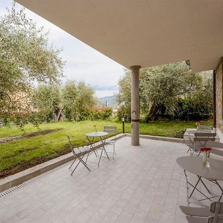 Gli Ulivi Rooms And Breakfast Marina dʼMarina dʼAndora Екстериор снимка