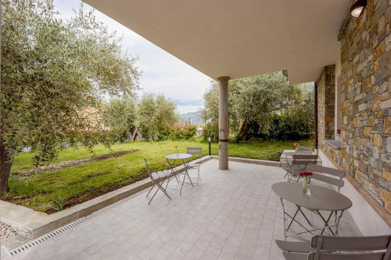 Gli Ulivi Rooms And Breakfast Marina dʼMarina dʼAndora Екстериор снимка