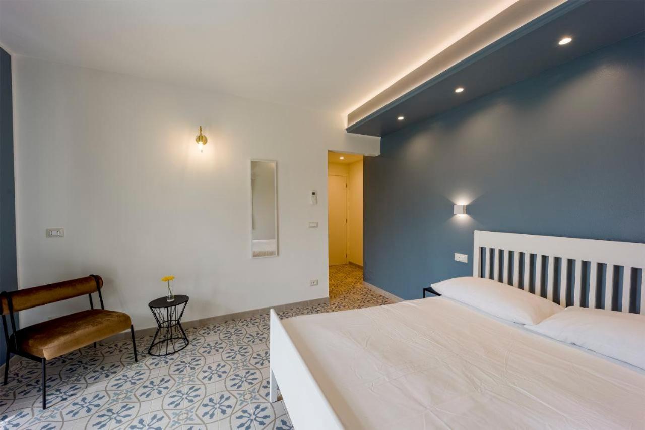 Gli Ulivi Rooms And Breakfast Marina dʼMarina dʼAndora Екстериор снимка